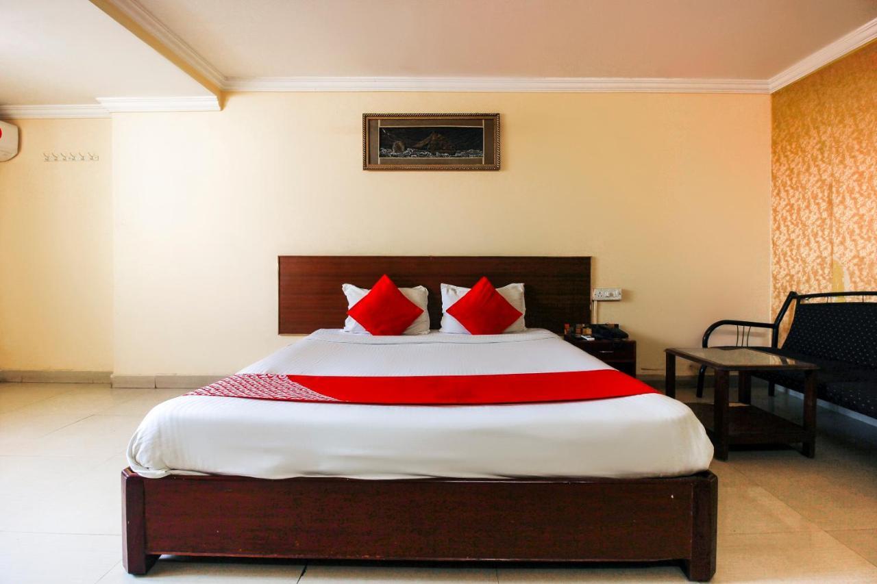 Hotel O Priya Residency Secundurabad Екстериор снимка