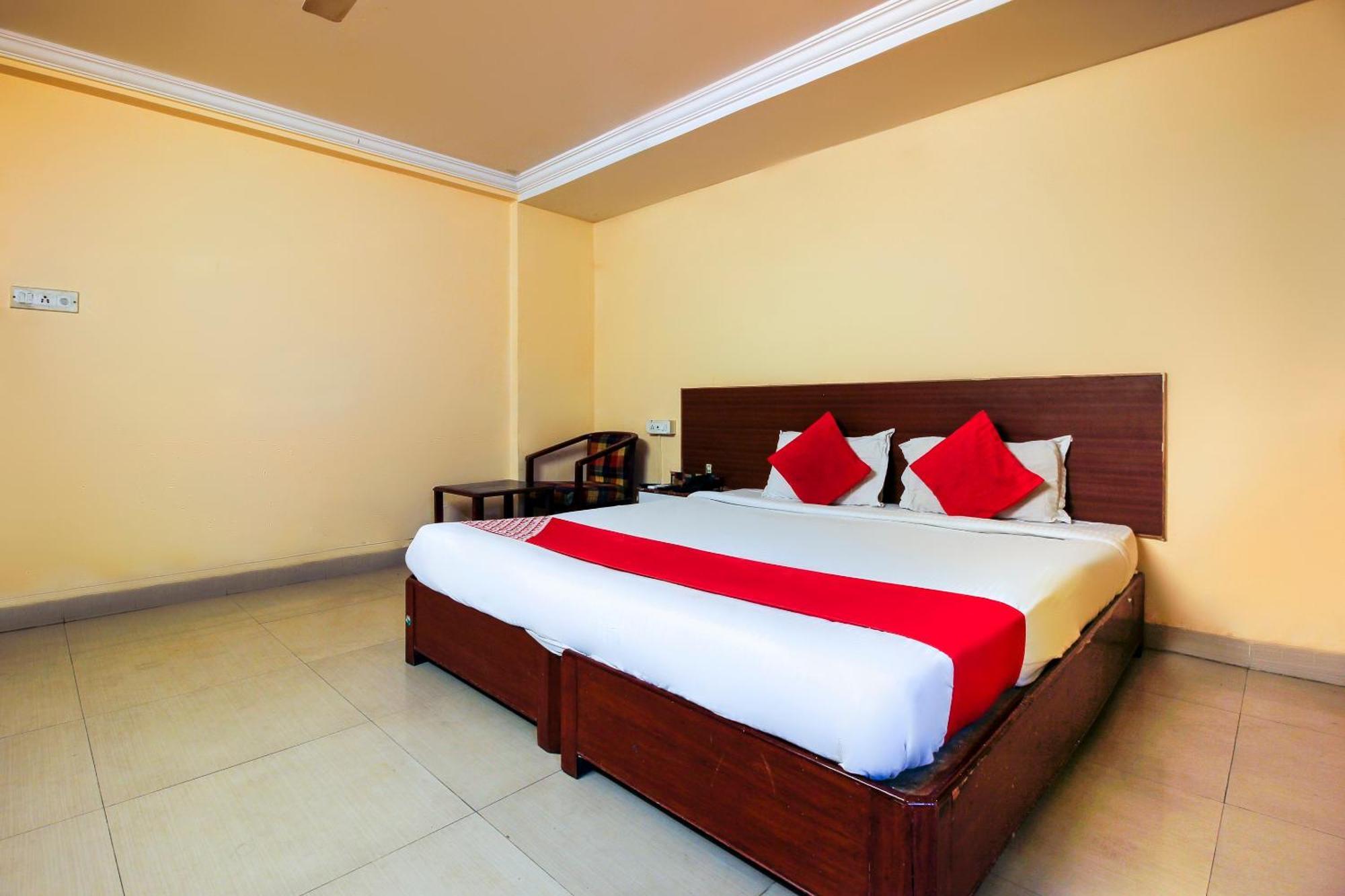 Hotel O Priya Residency Secundurabad Екстериор снимка